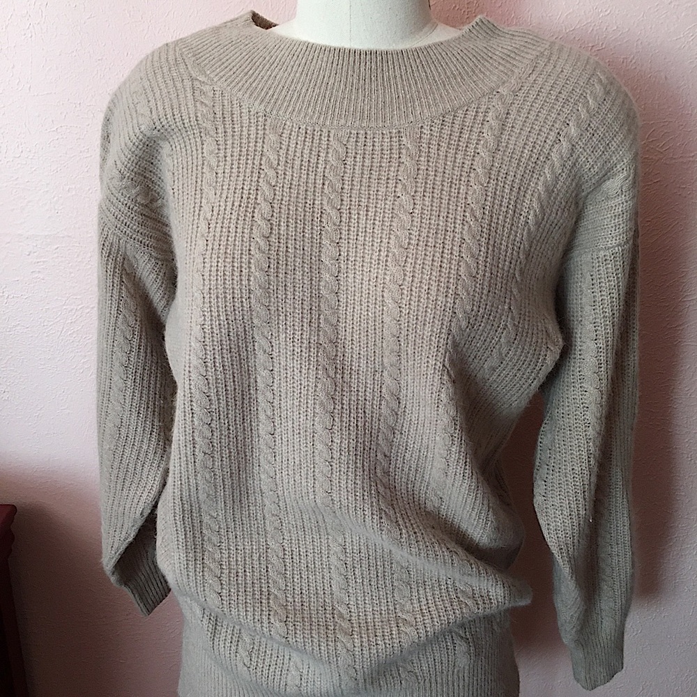 Classic Cable Knit Turtleneck Sweater - Taupe